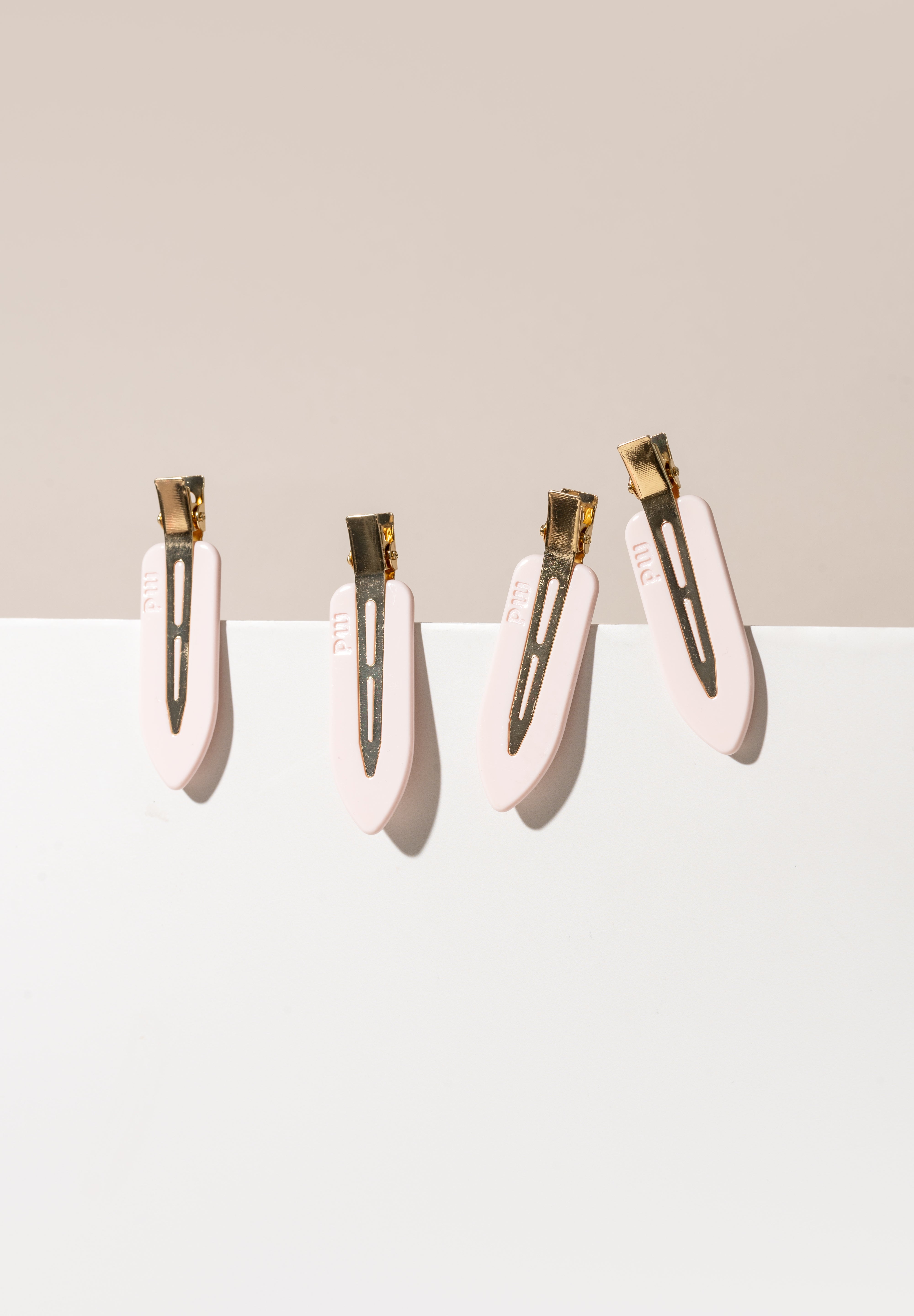 4pcs creaseless clip