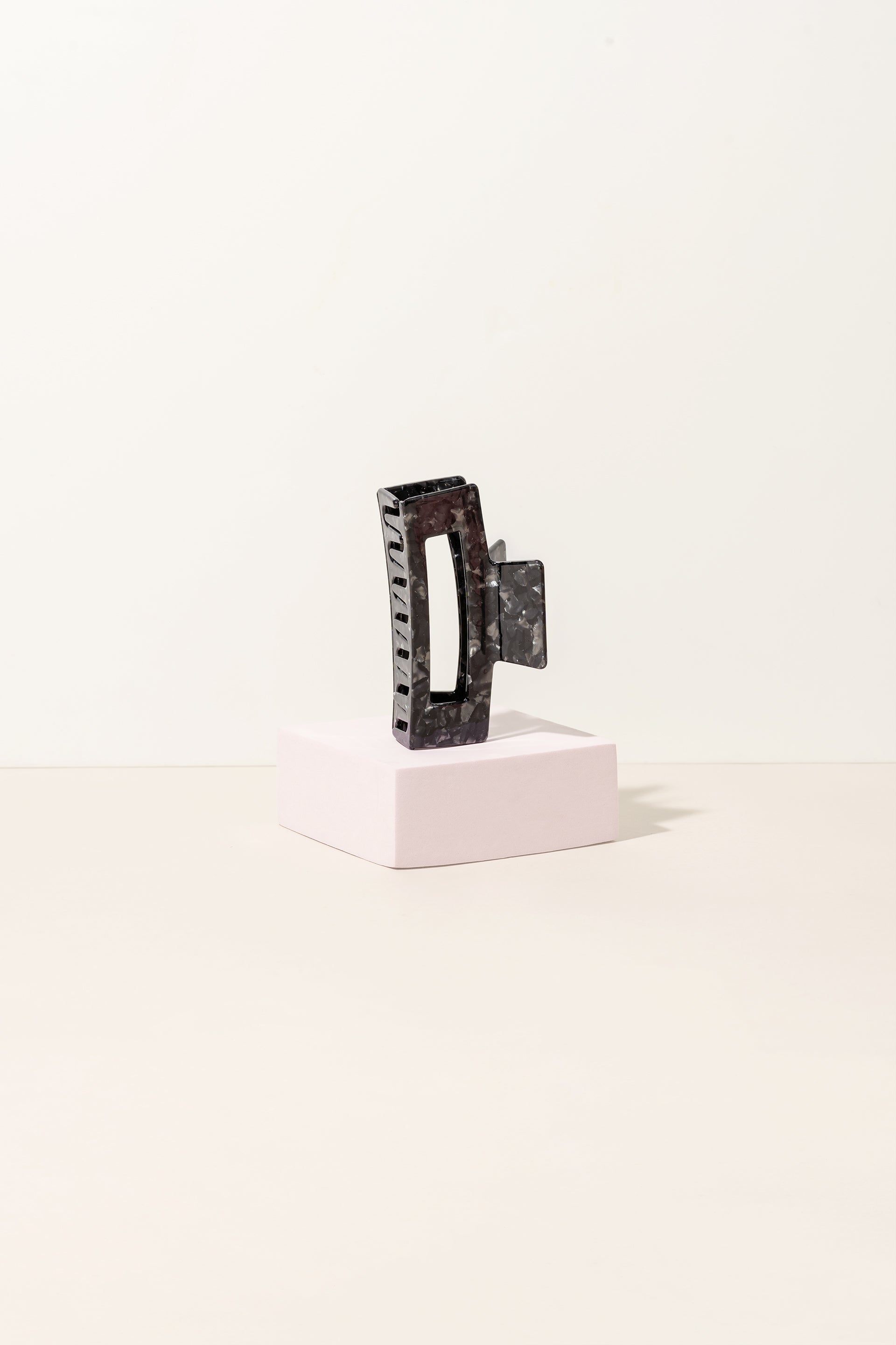 The PW black Edition - Claw clips