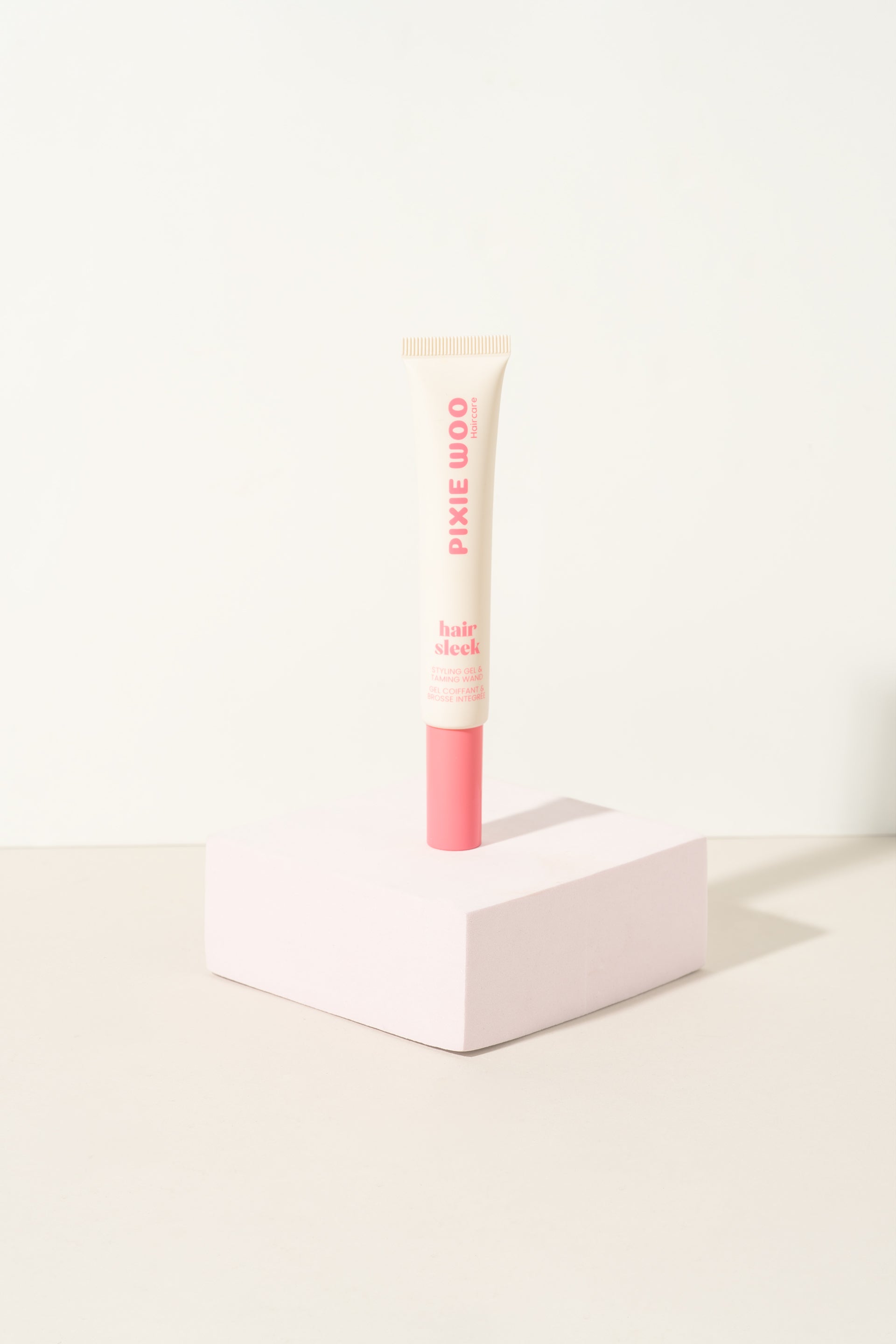 Gel coiffant & brosse intégrée - Gâteau de fête