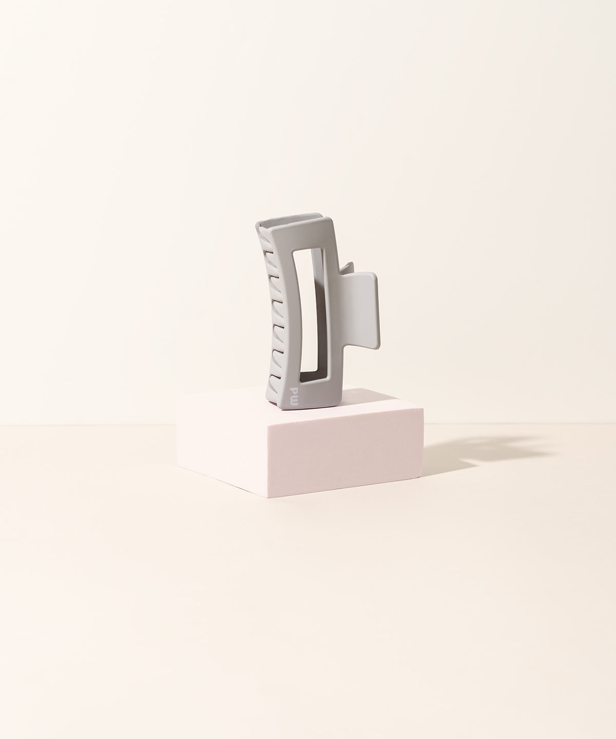 Honey Medium Claw Clip