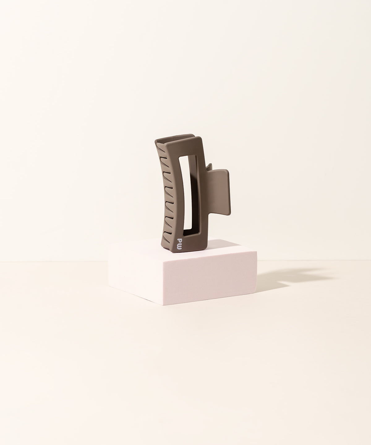 Honey Medium Claw Clip