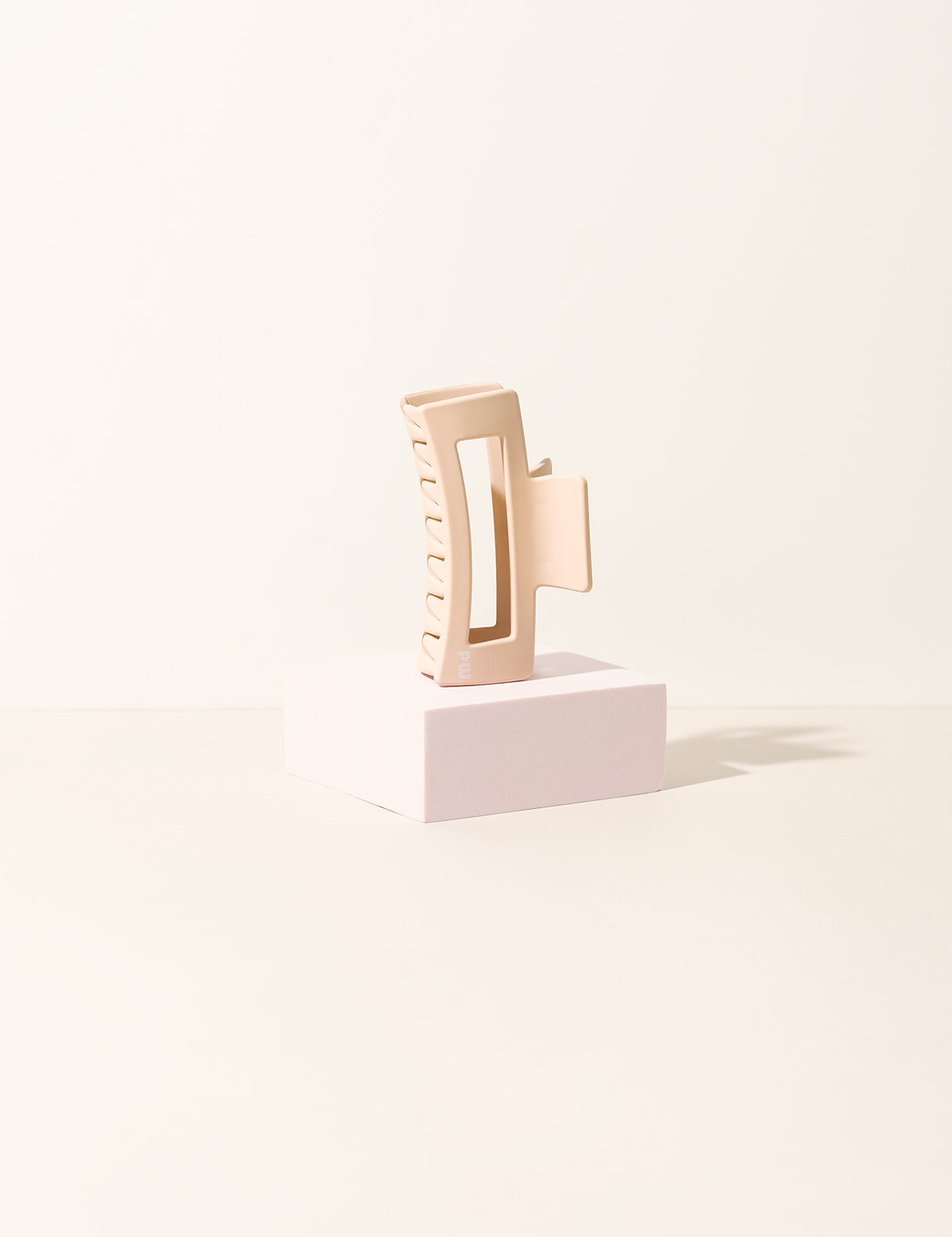 Honey Medium Claw Clip