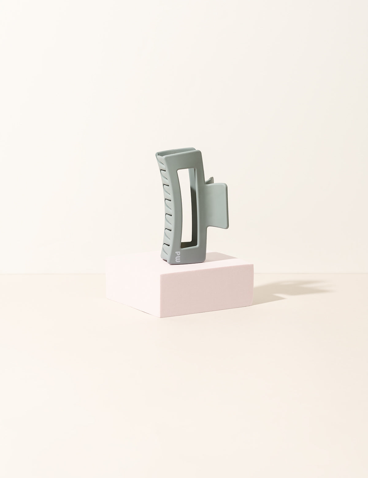 Honey Medium Claw Clip