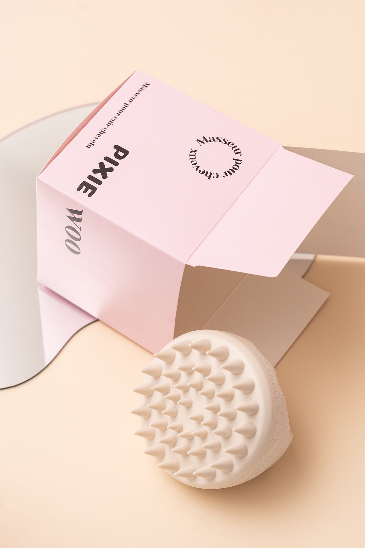 Scalp hair exfoliator