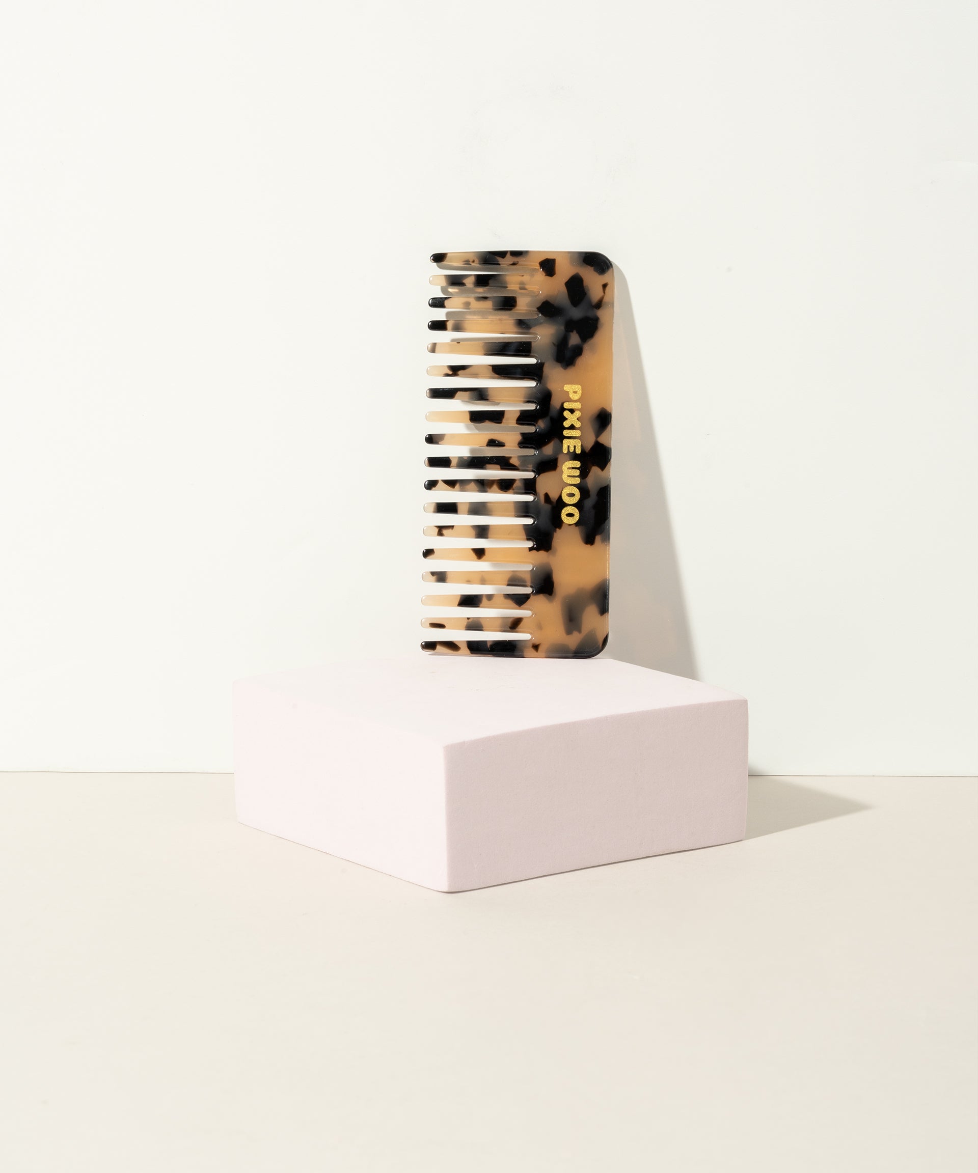 The Queen Comb