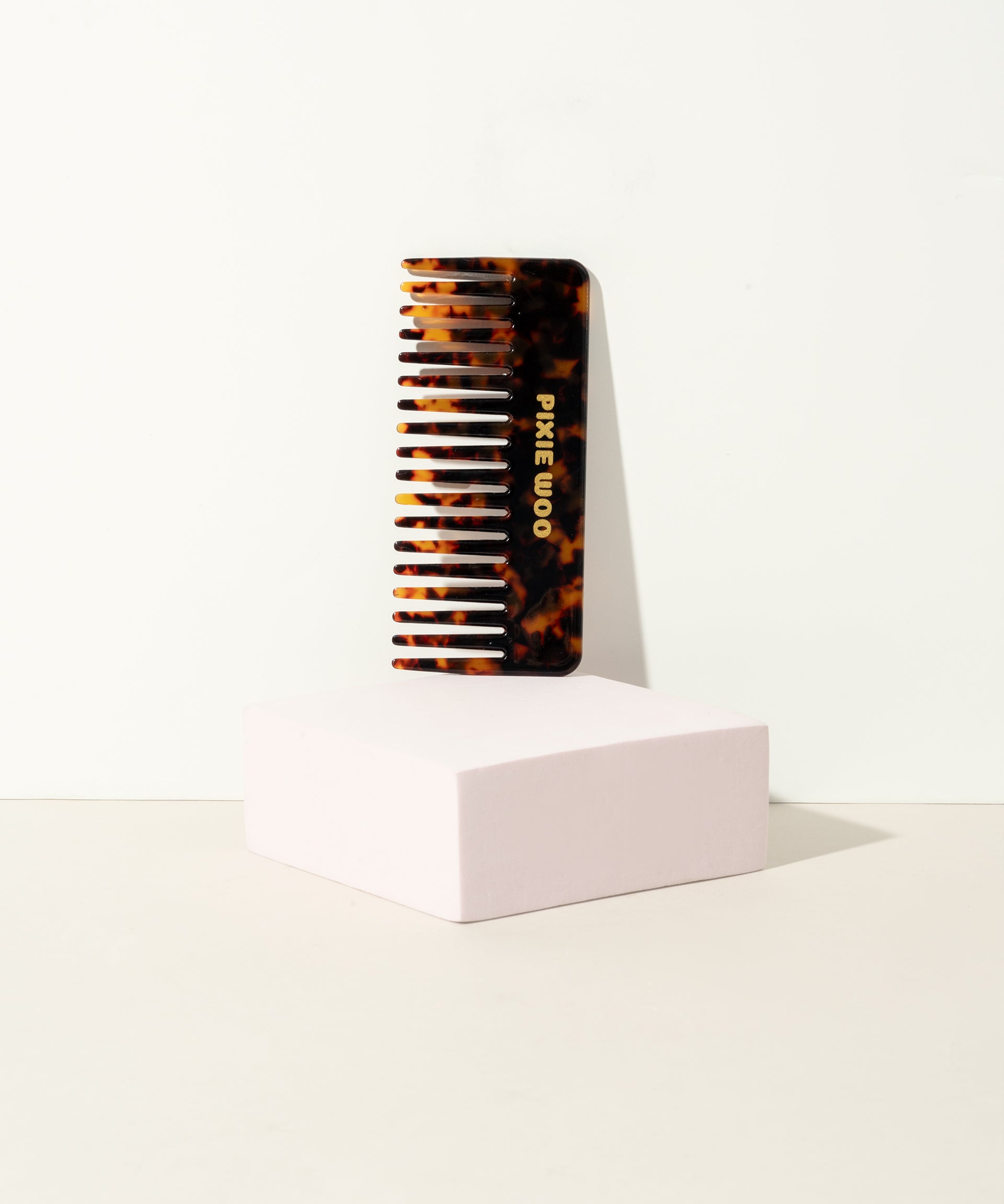 The Queen Comb