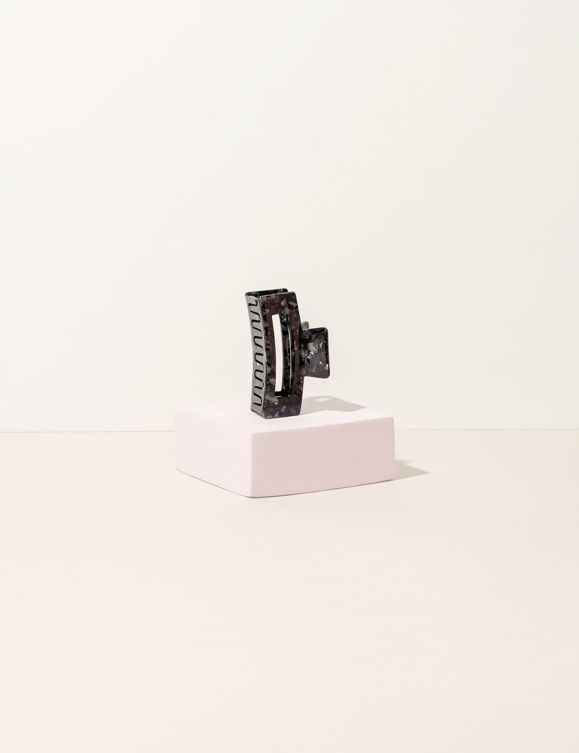 The PW black Edition - Claw clips