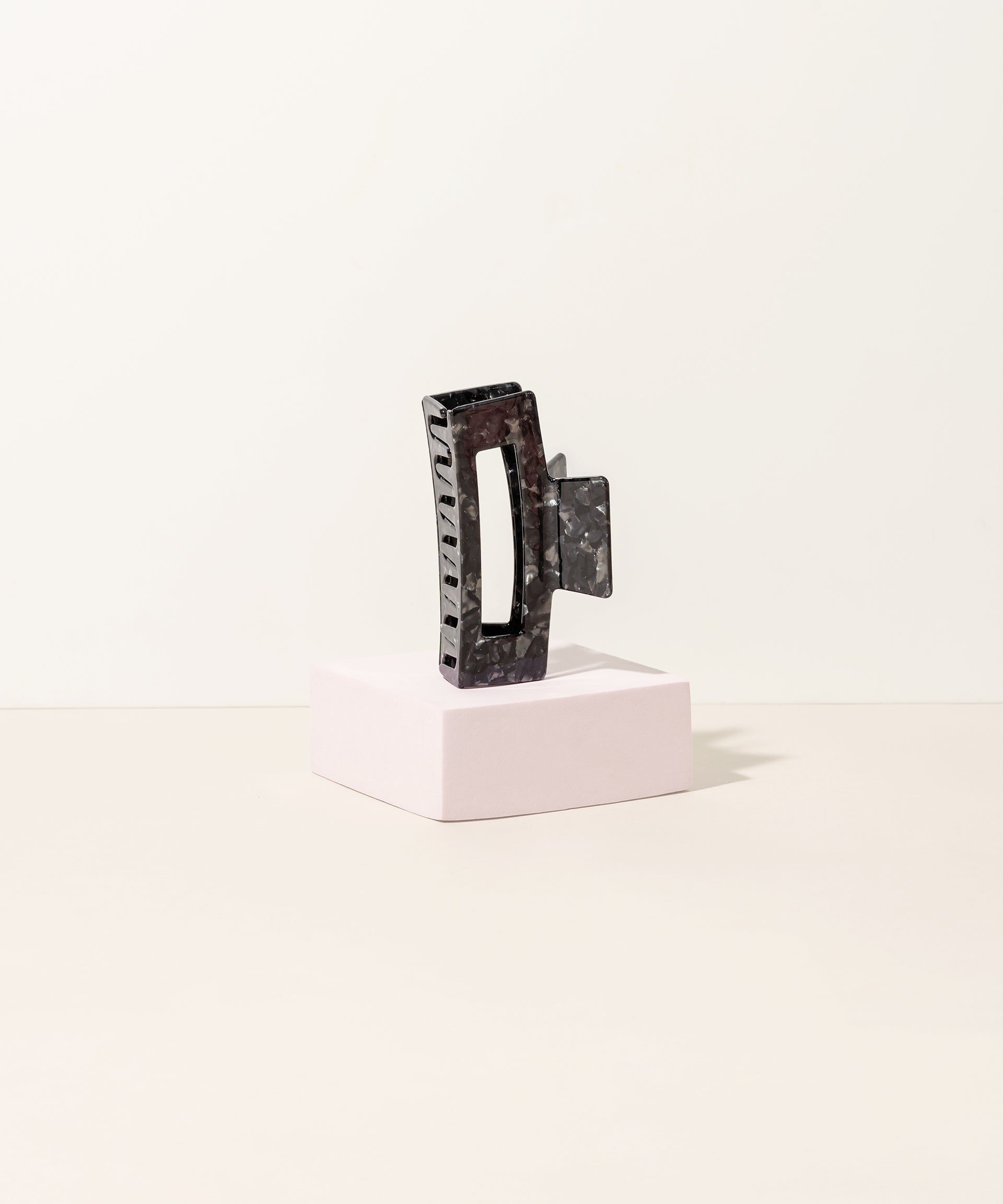 The PW black Edition - Claw clips