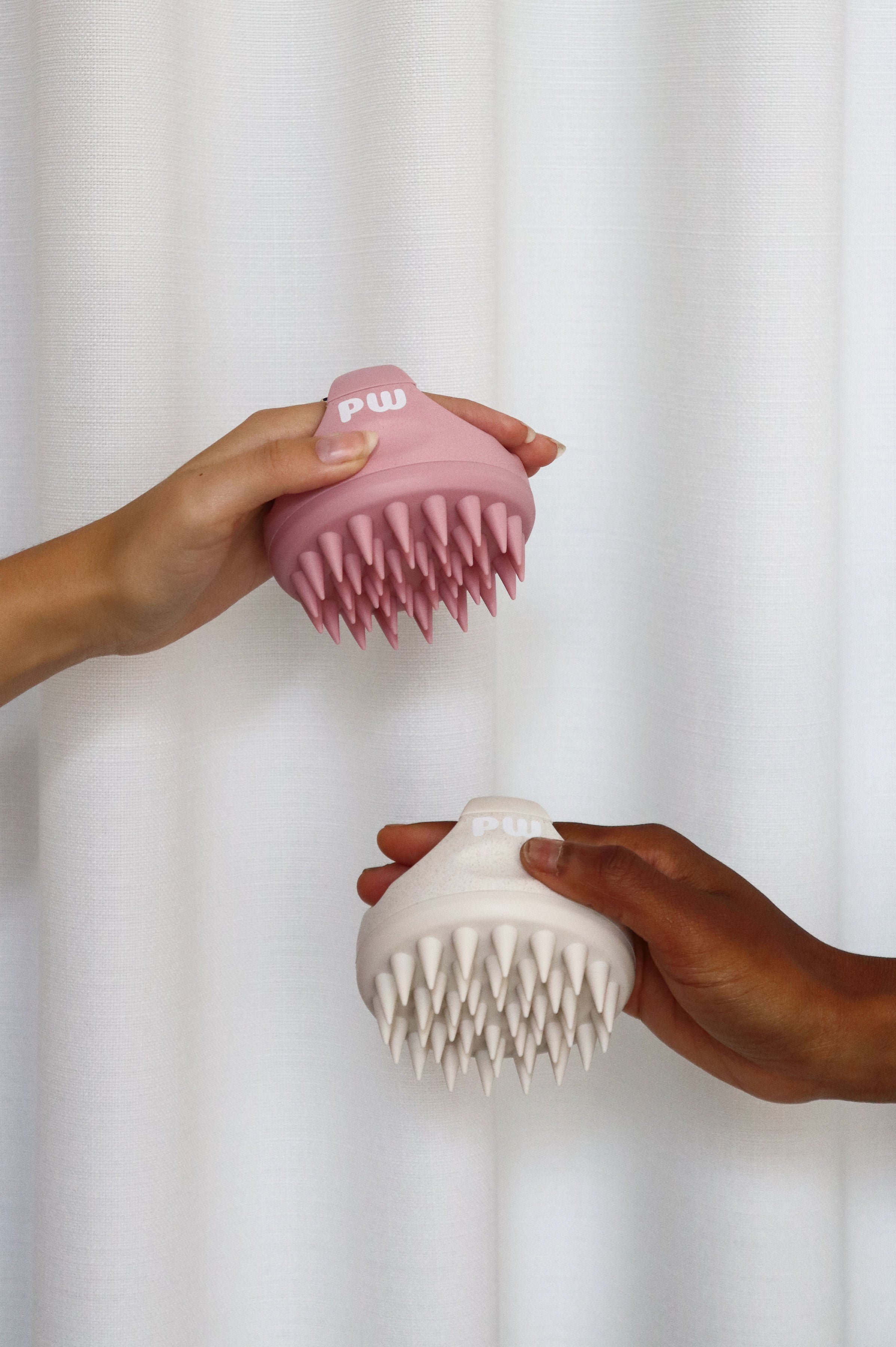 Scalp hair exfoliator