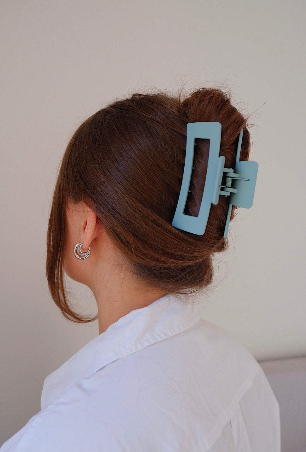 Honey Medium Claw Clip